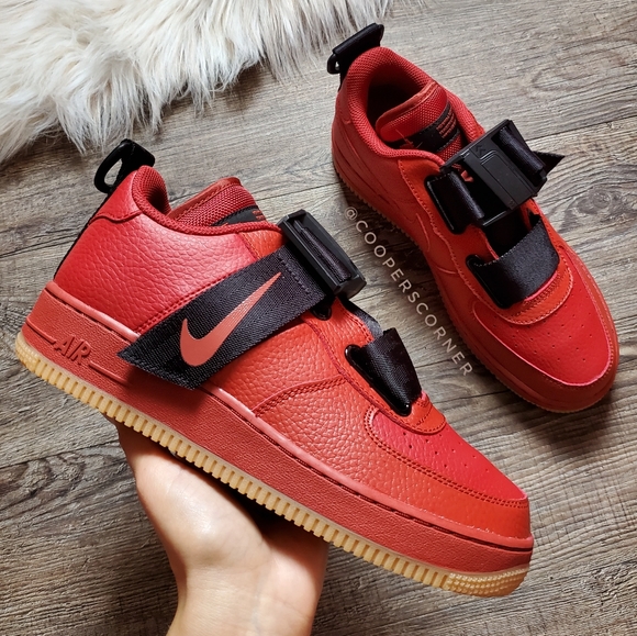 Nike Shoes - NEW Nike Air Force 1
